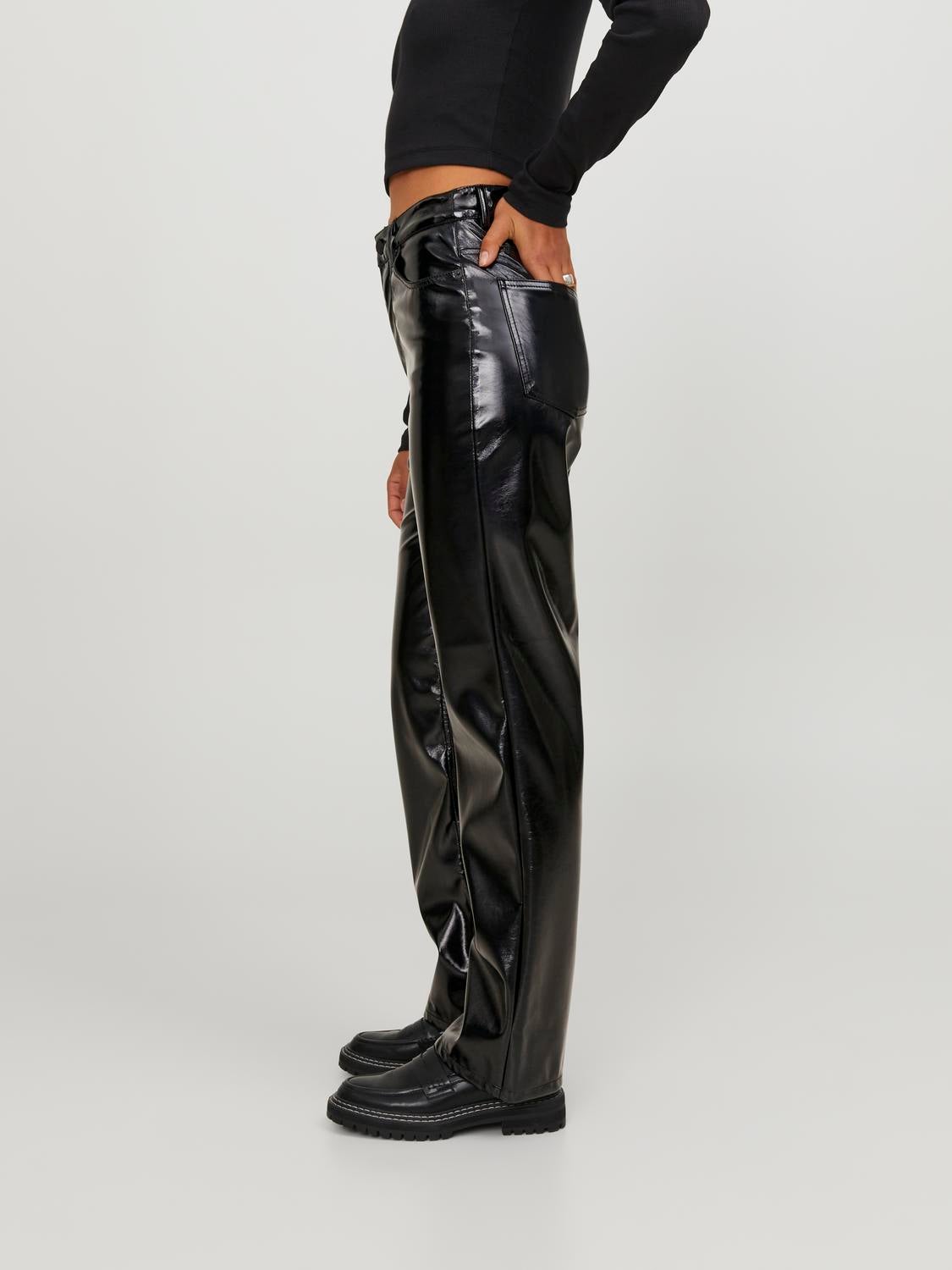 Idopy Men`s Cool Faux Leather Trousers Loose Style PU Cargo Pants 30 Black  : Amazon.co.uk: Fashion