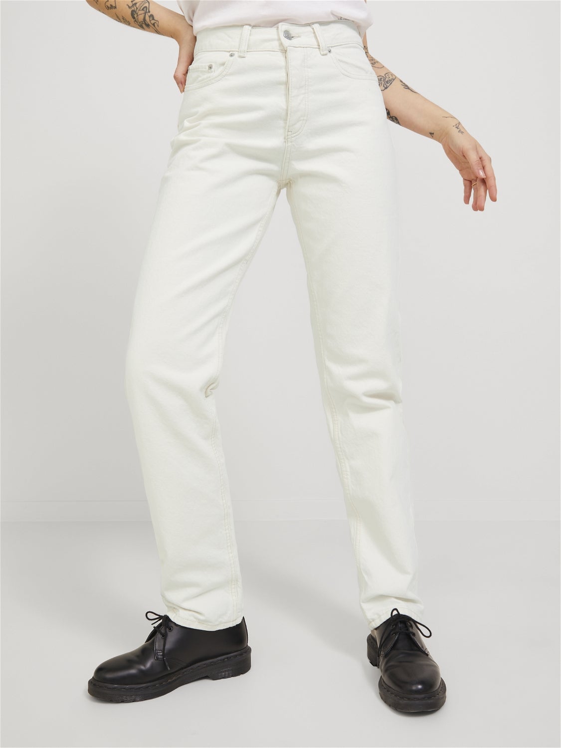 11 Best White Jeans for 2018 - Top White Skinny Jeans Women Can Wear After  Labor Day