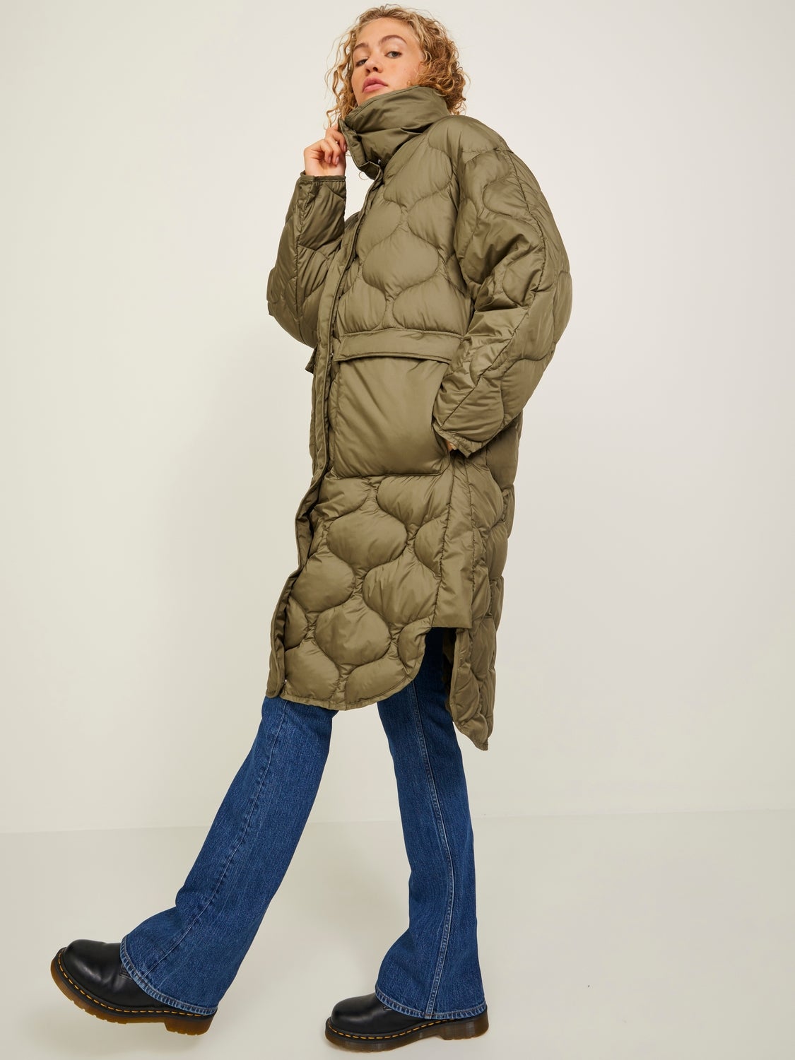 JXLENORA OVERSIZED SHINY QUILTED COAT SN